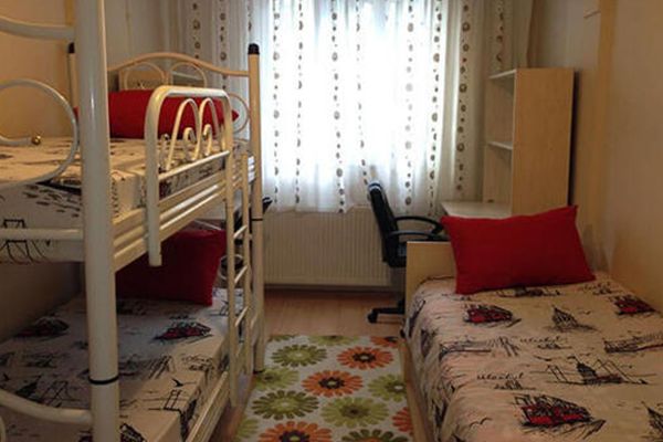 Mina Kız Öğrenci Apartı